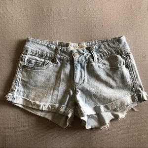 Altar’d State Jean Shorts Lightwash